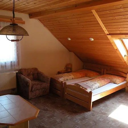 Lesní Dům 3*