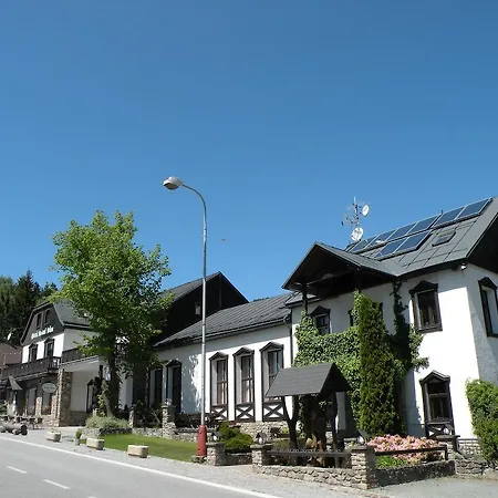 Lesni Dum Jańskie Łaźnie